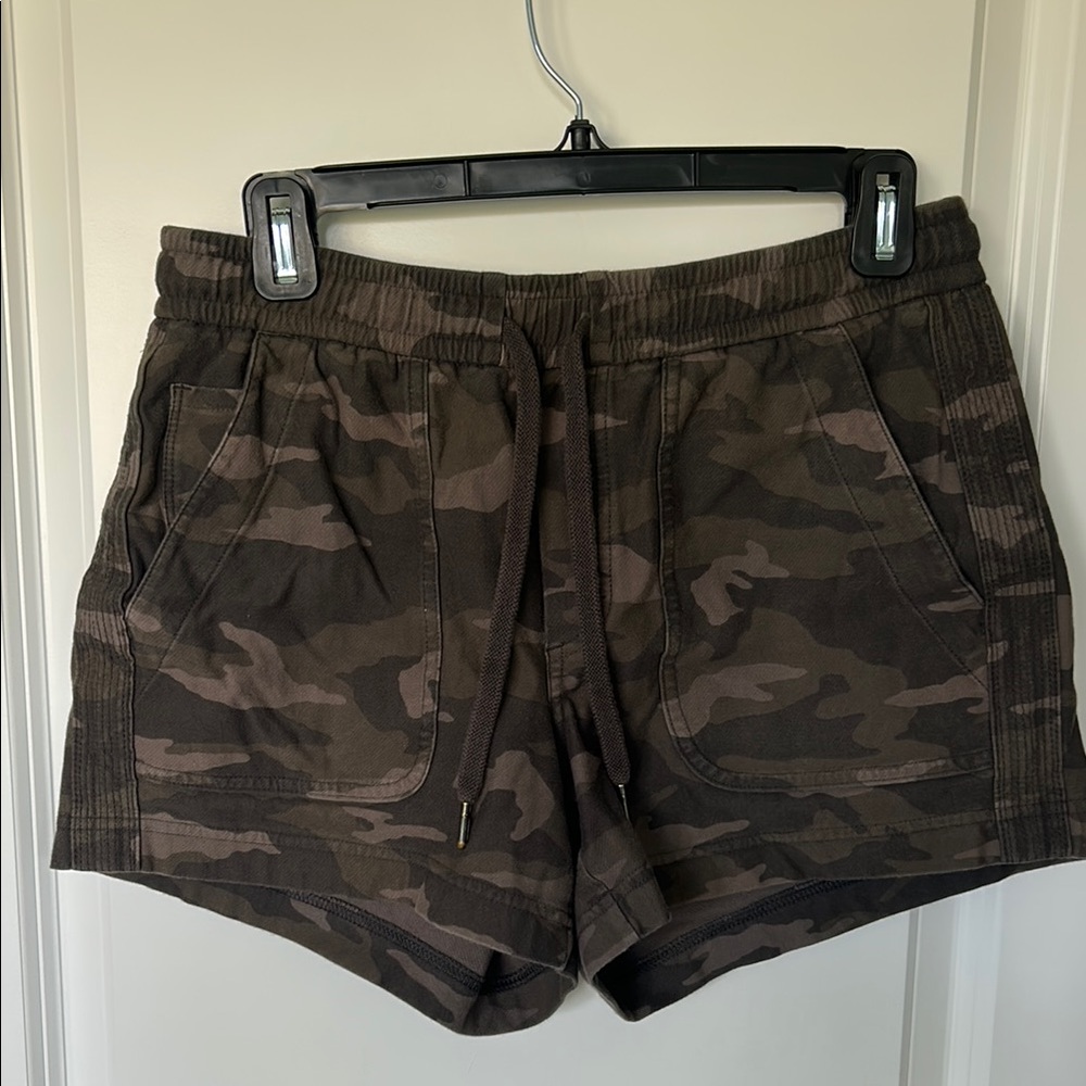 Athleta Farallon short, 4